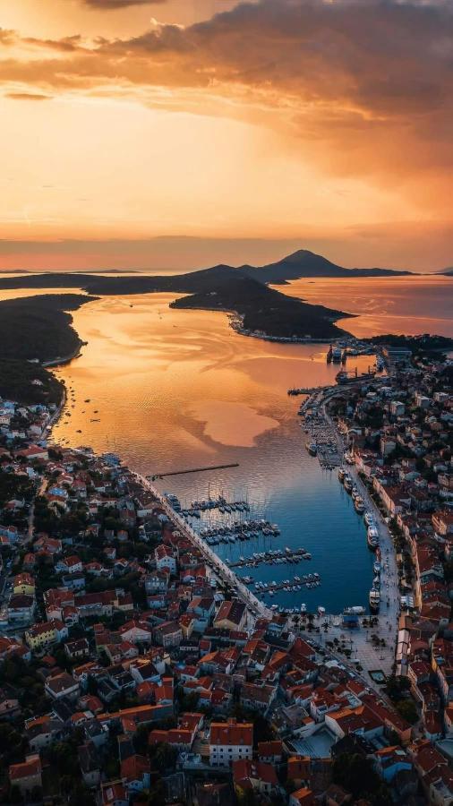 Studio Apartment Pinetree - Mali Lošinj Eksteriør billede